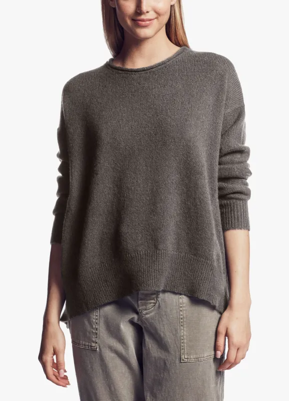 Lightweight Textured Cashmere Crew - Jungle sold by James Perse