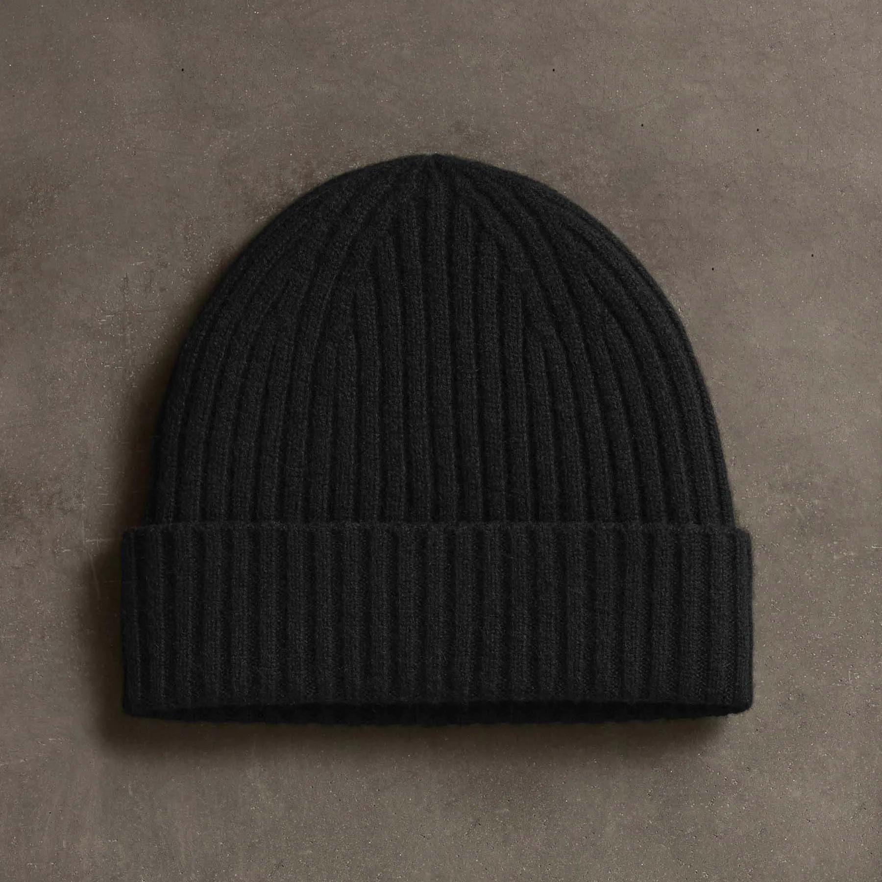 Recycled Cashmere Ribbed Beanie - Black sold by James Perse