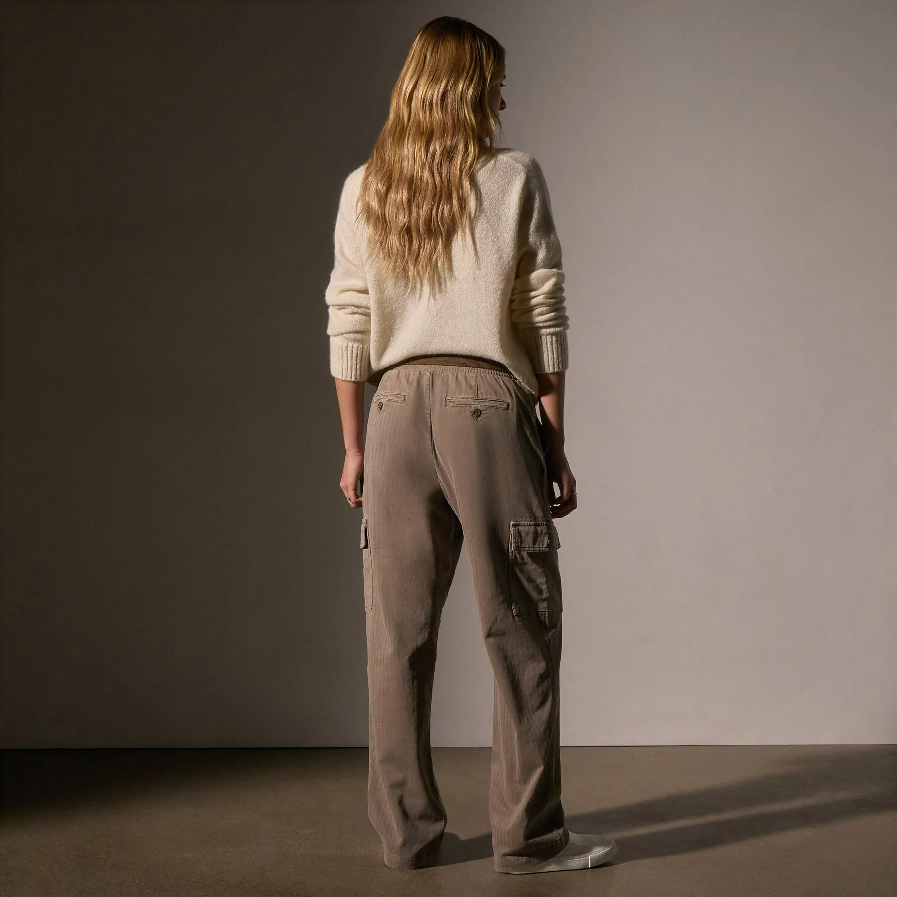 Herringbone Utility Pant - Coyote Pigment sold by James Perse product image thumbnail 4