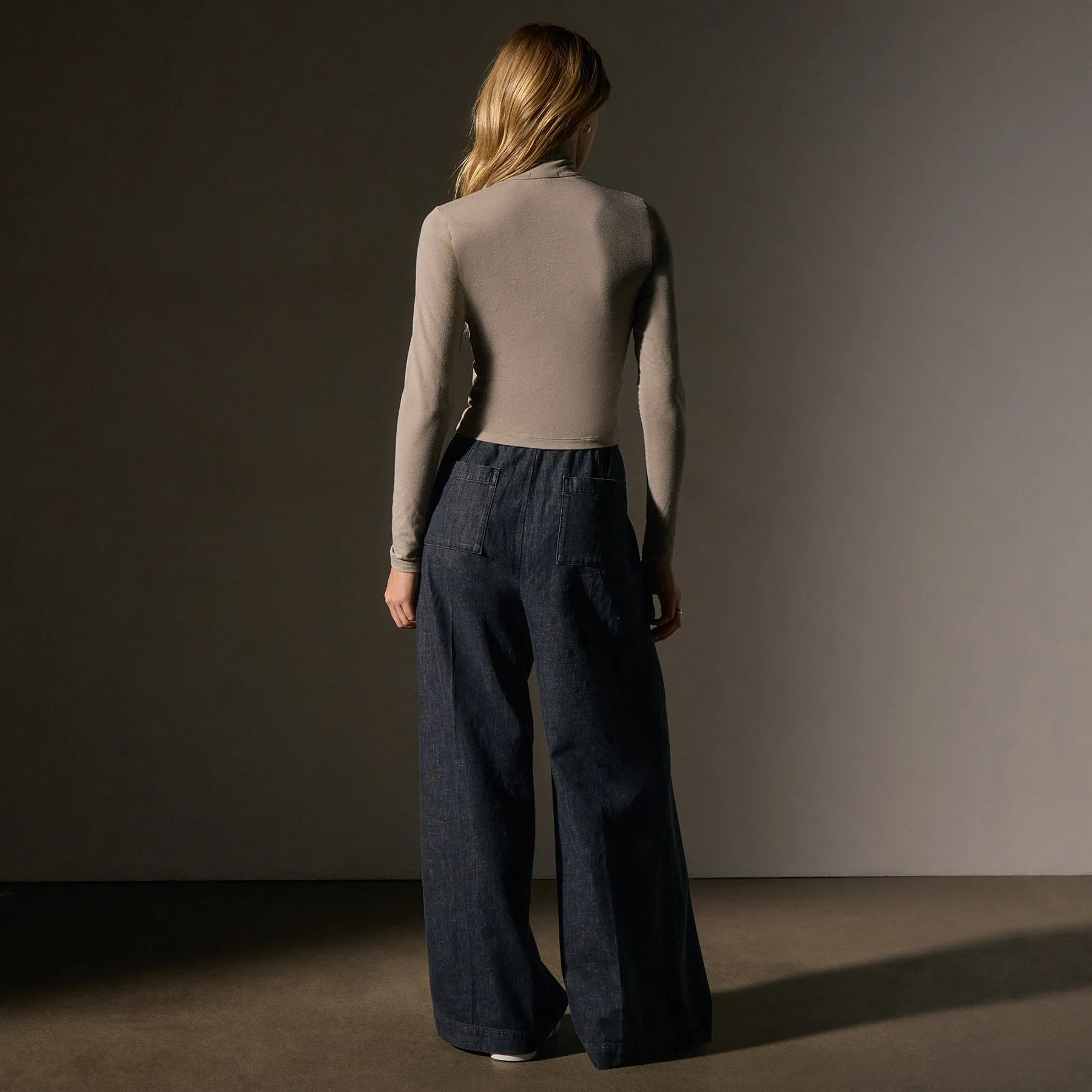 Cropped Long Sleeve Half Zip - Overcast sold by James Perse product image thumbnail 4