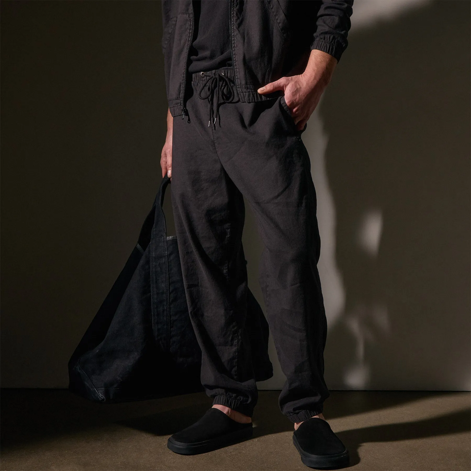 Linen Blend Jogger - Black sold by James Perse product image thumbnail 2