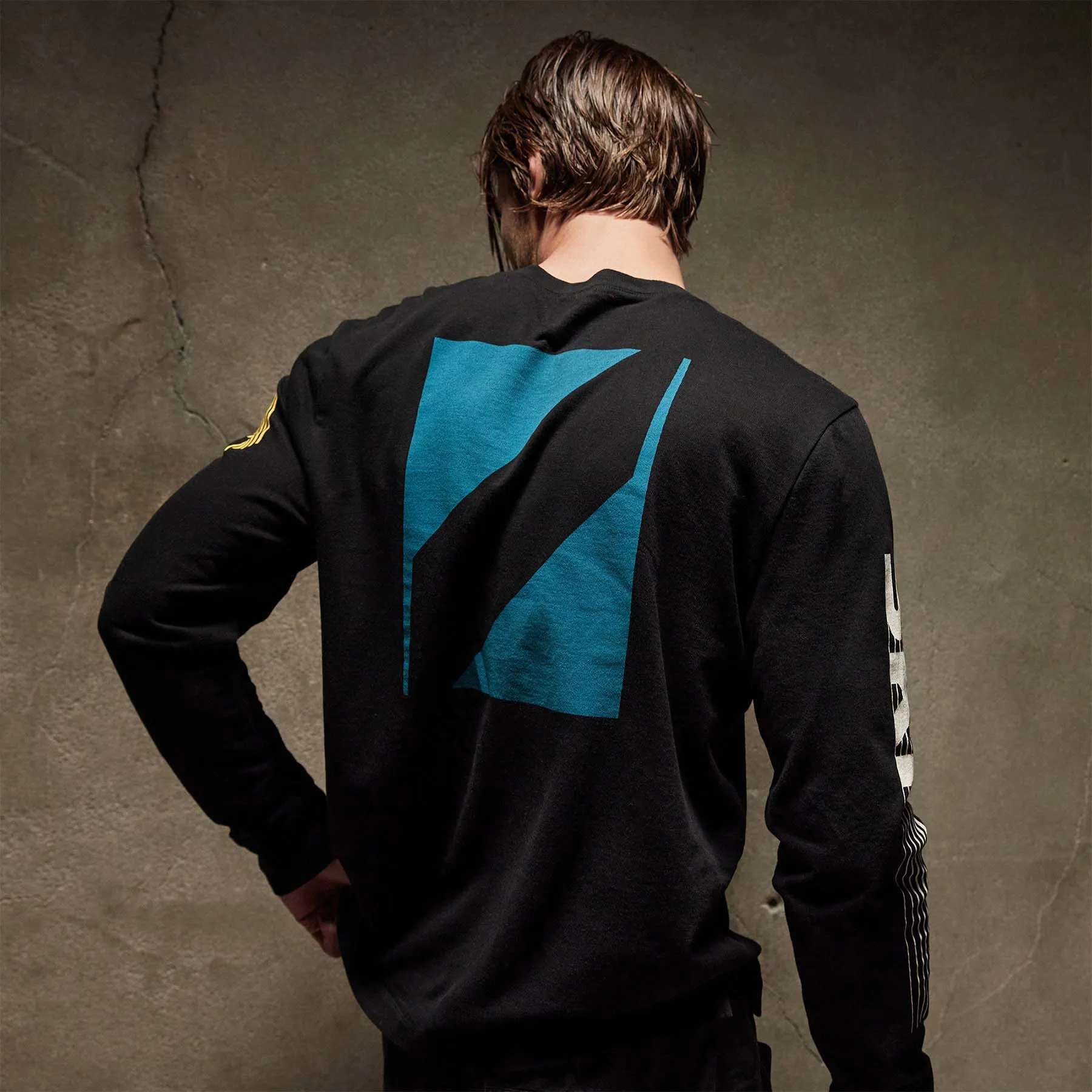 Long Sleeve Ski Patrol Graphic - Black sold by James Perse