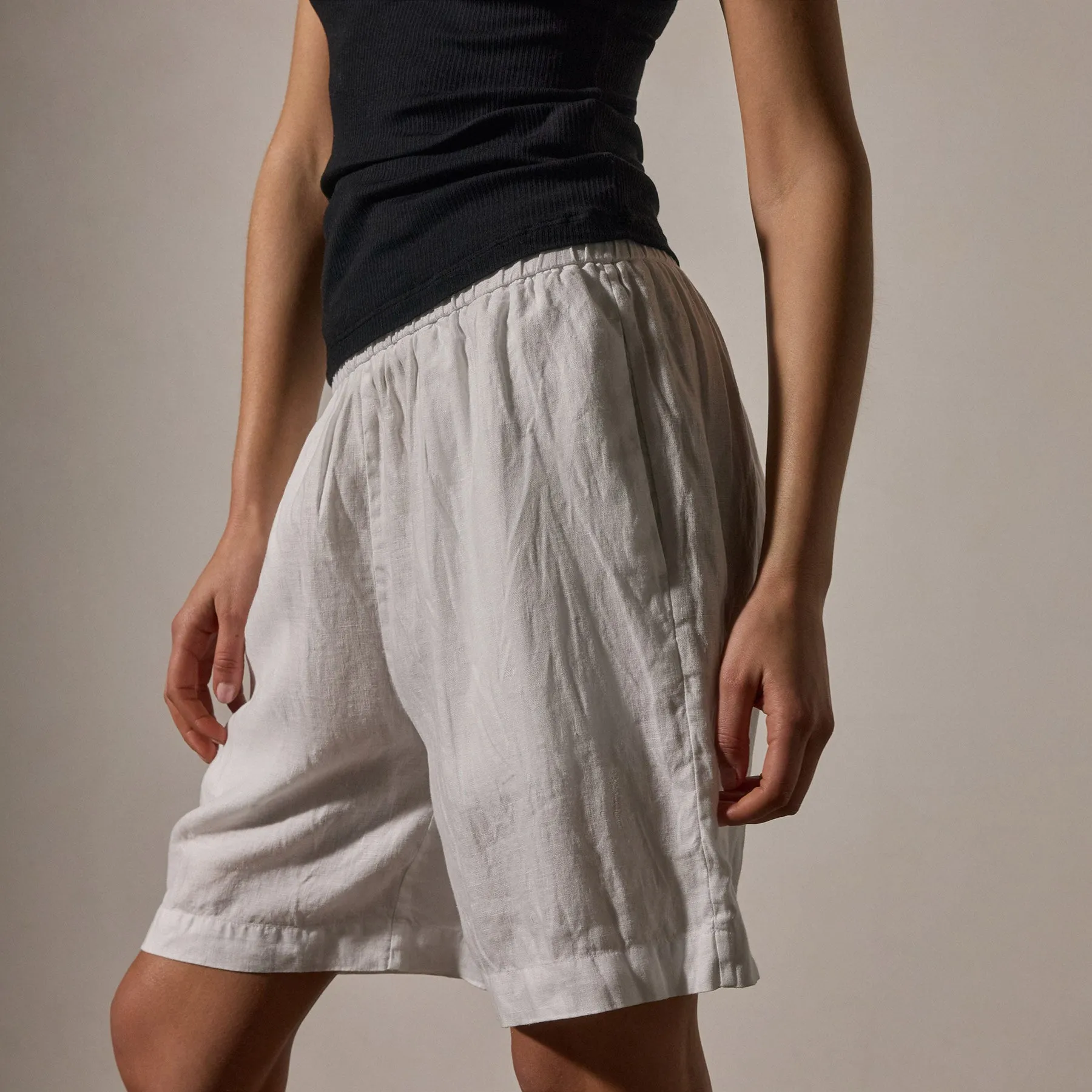 Lightweight Linen Bermuda Short - White sold by James Perse product image thumbnail 2