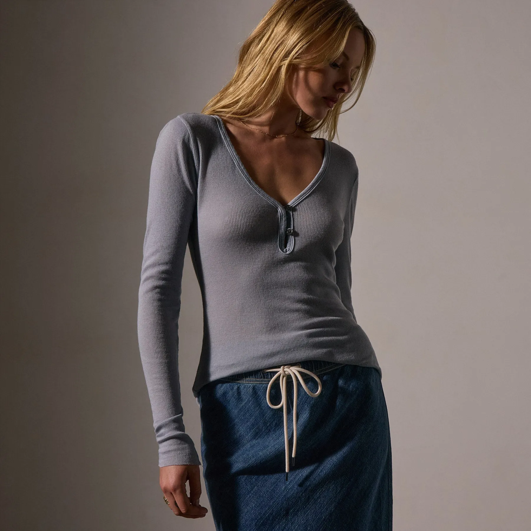 Cotton Cashmere Blend Ribbed Henley - Grey Sky sold by James Perse