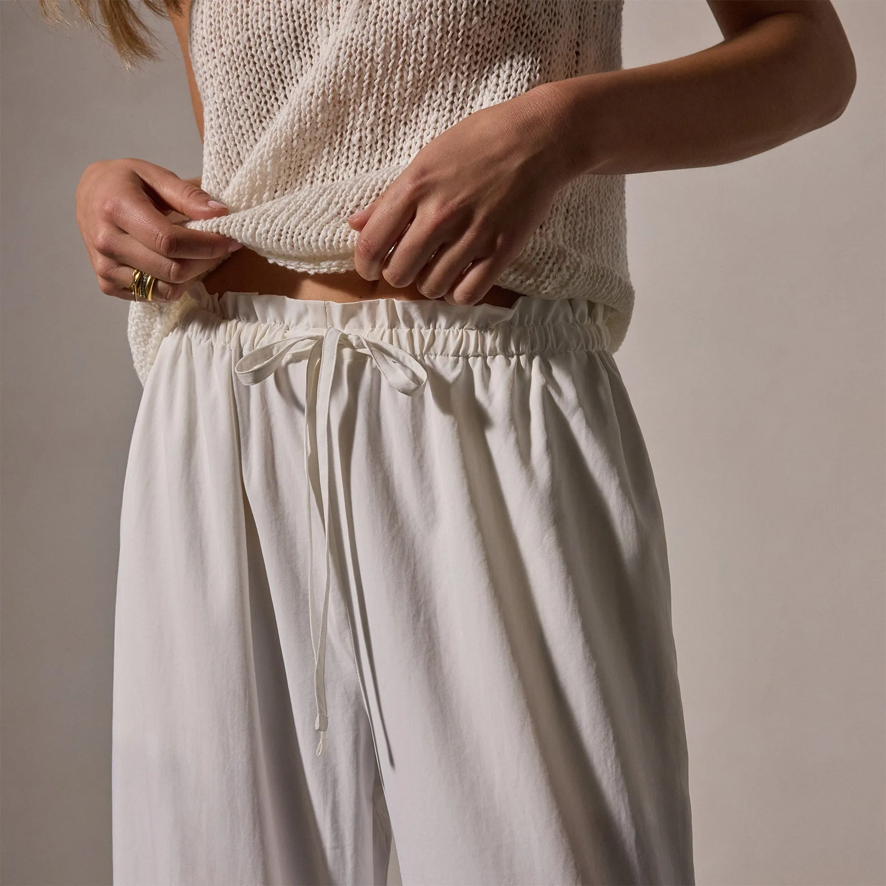 Lightweight Matte Sateen Trouser - White sold by James Perse product image thumbnail 2