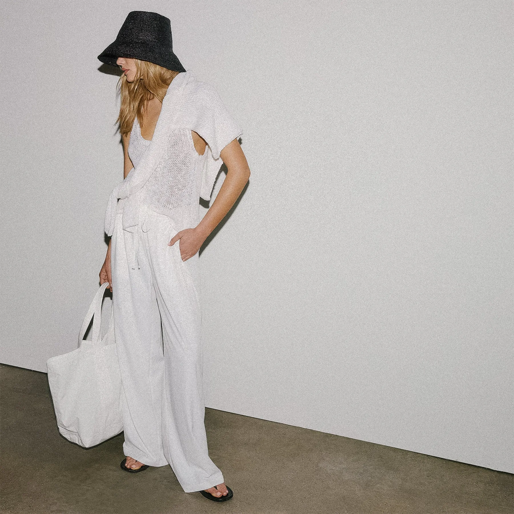 Lightweight Matte Sateen Trouser - White sold by James Perse