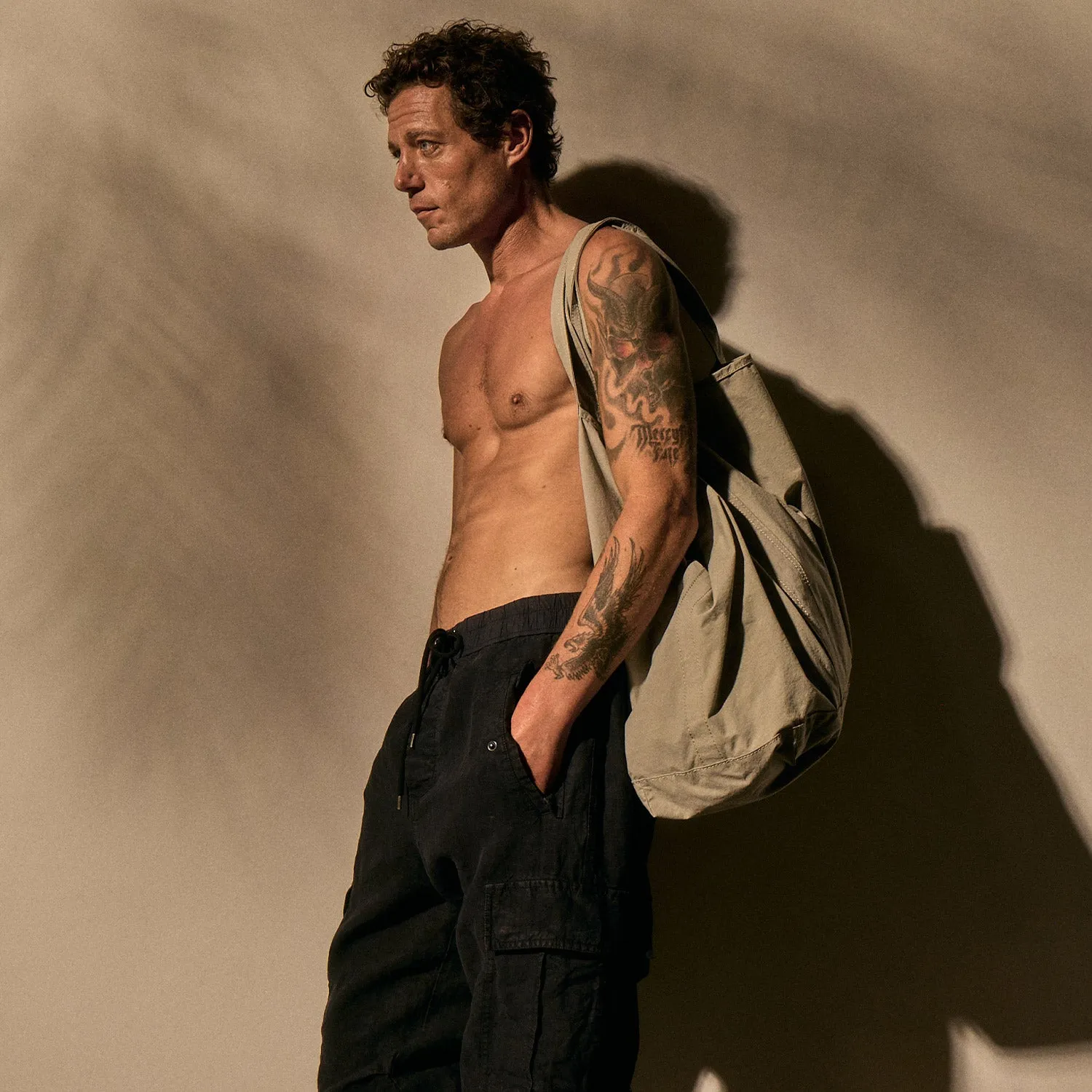 Textured Linen Flight Pant - Black sold by James Perse product image thumbnail 2