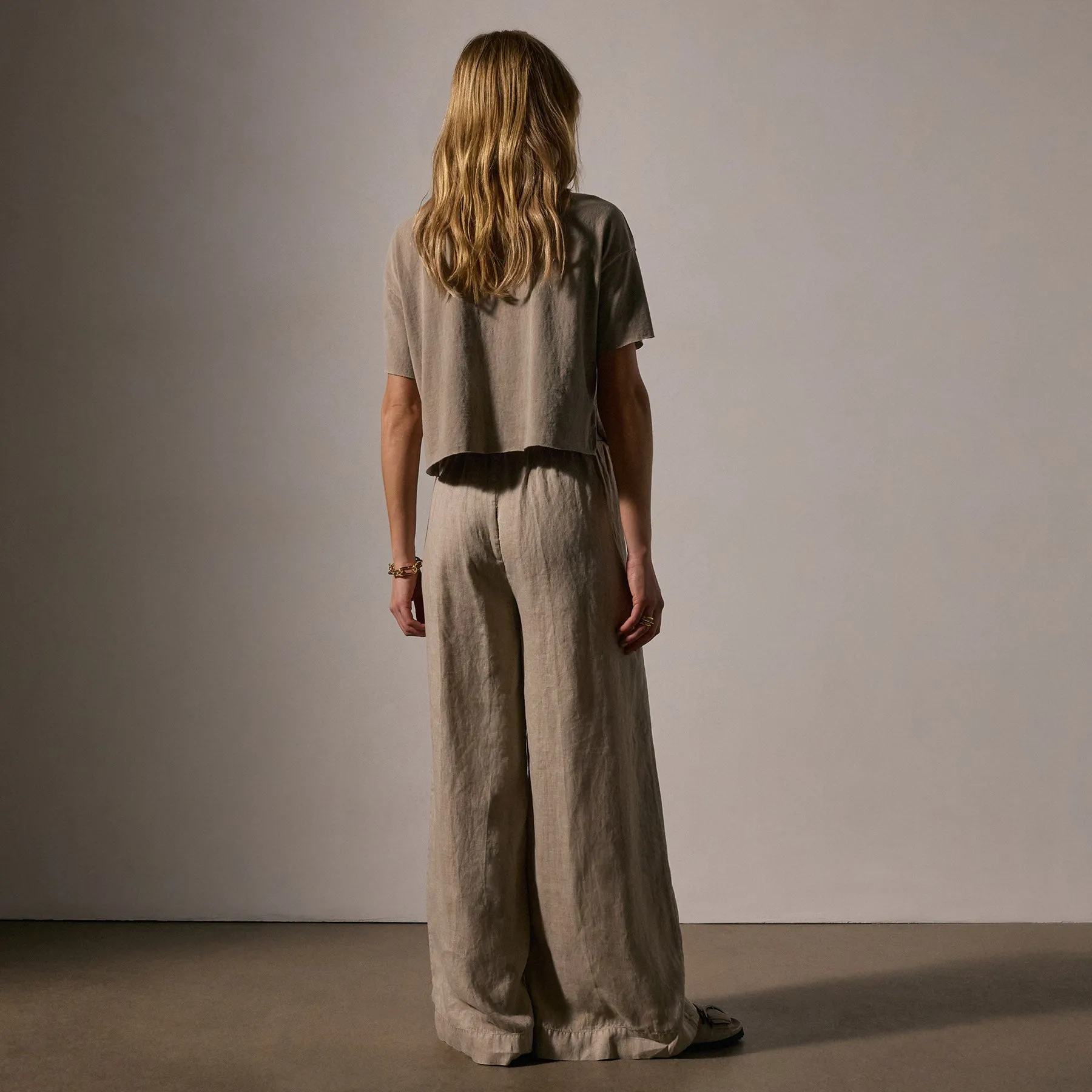 Lightweight Linen Wide Leg Pant - Overcast Pigment sold by James Perse product image thumbnail 4