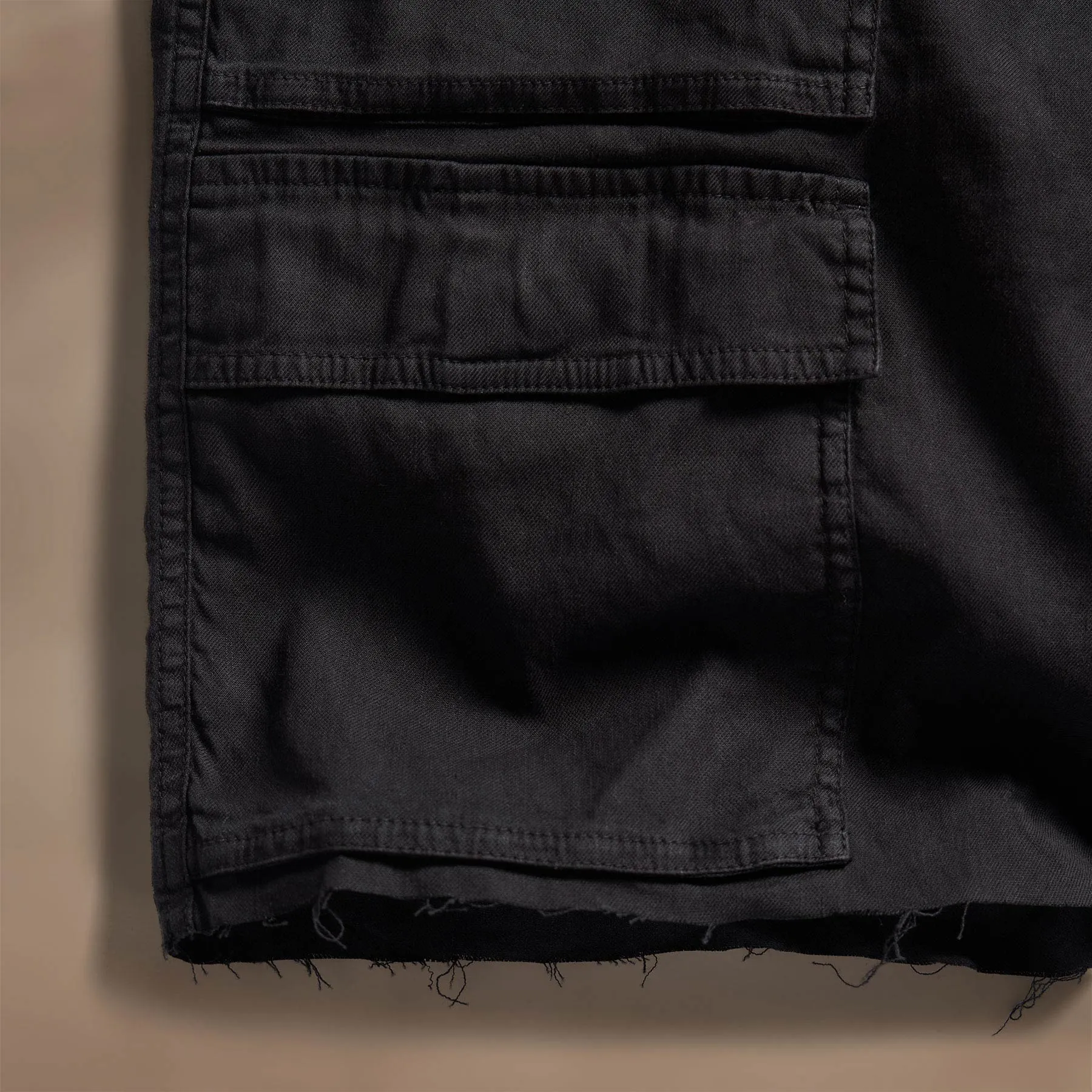 Linen Blend Utility Short - Black sold by James Perse product image thumbnail 3