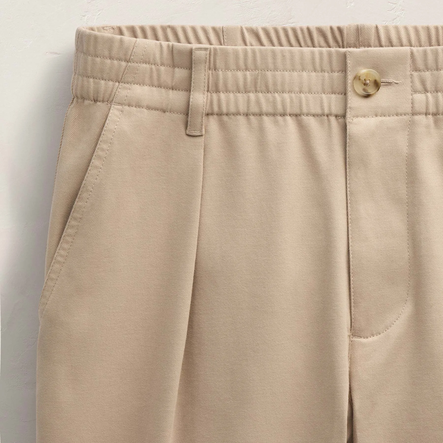 Oversized Pleated Shorts - Light Khaki sold by James Perse product image thumbnail 3
