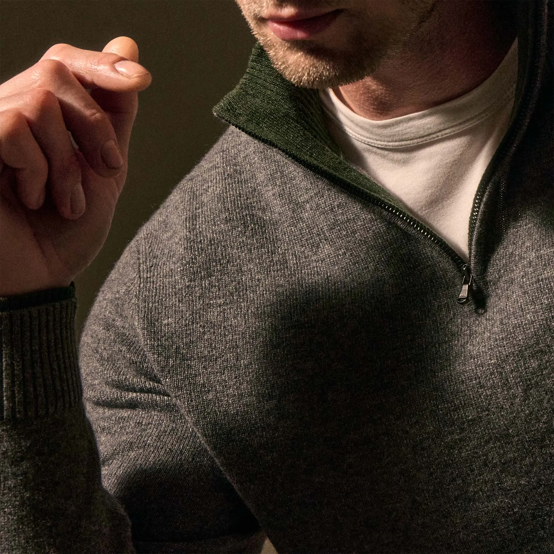 Half Zip Cashmere Funnel Neck - Mid Grey/Forest sold by James Perse product image thumbnail 5