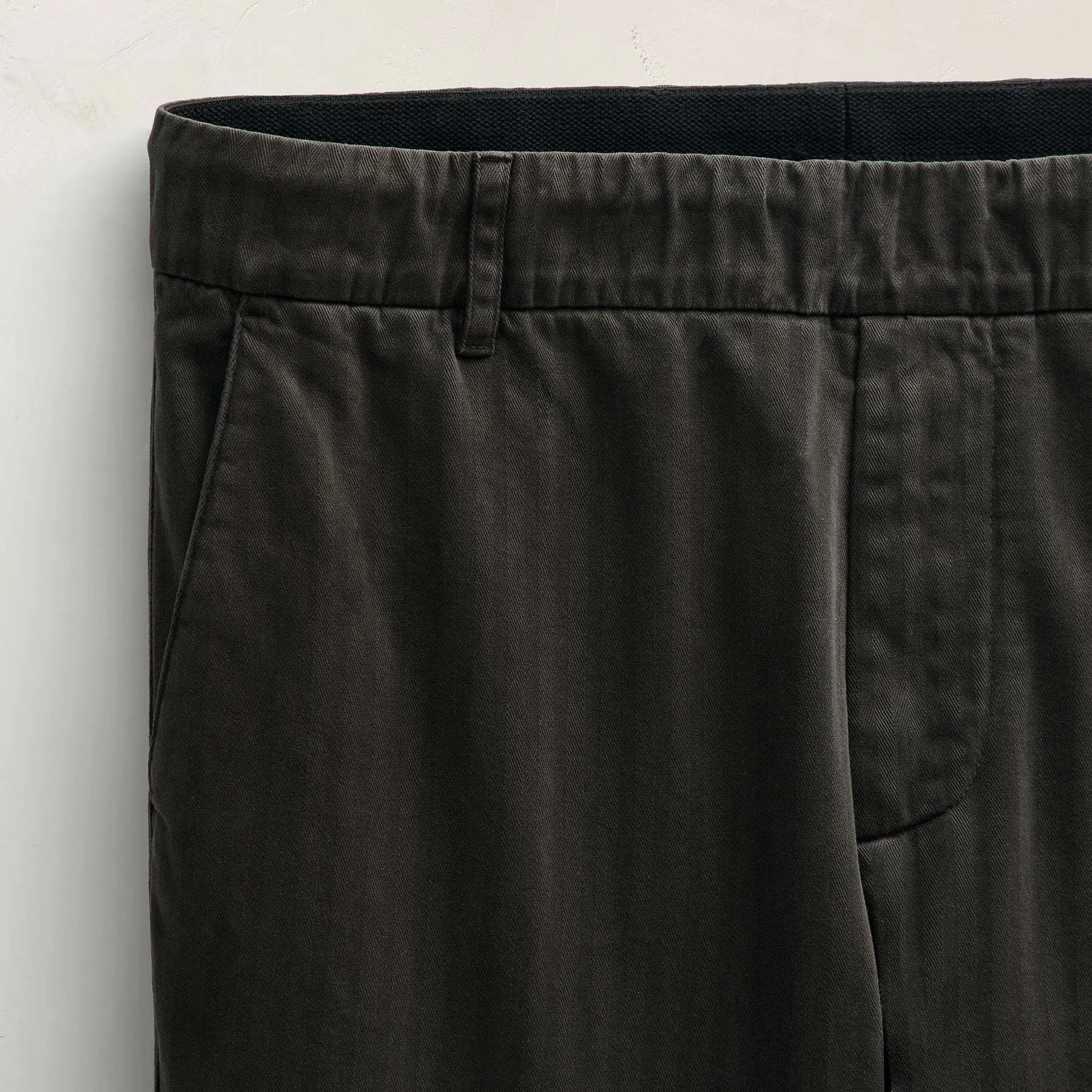 Herringbone Twill Trouser - Magma Pigment sold by James Perse product image thumbnail 4