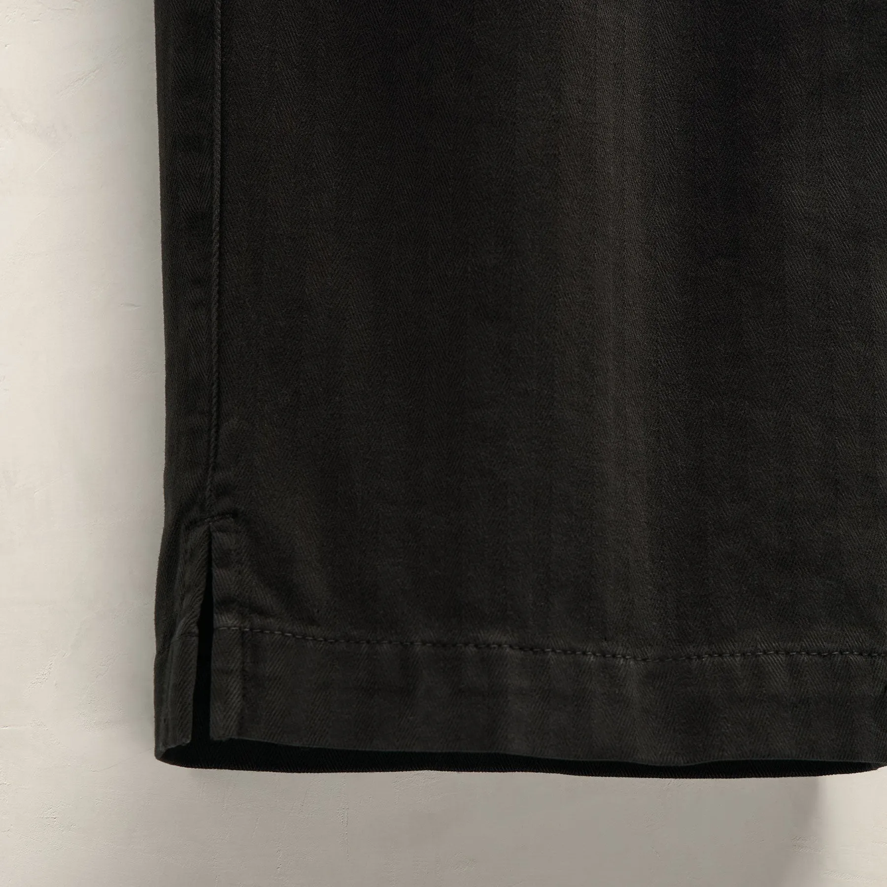 Herringbone Twill Trouser - Magma Pigment sold by James Perse product image thumbnail 5