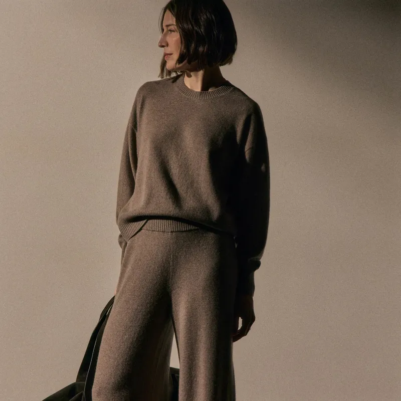 Spun Cashmere Crew Neck - Warm Brown sold by James Perse