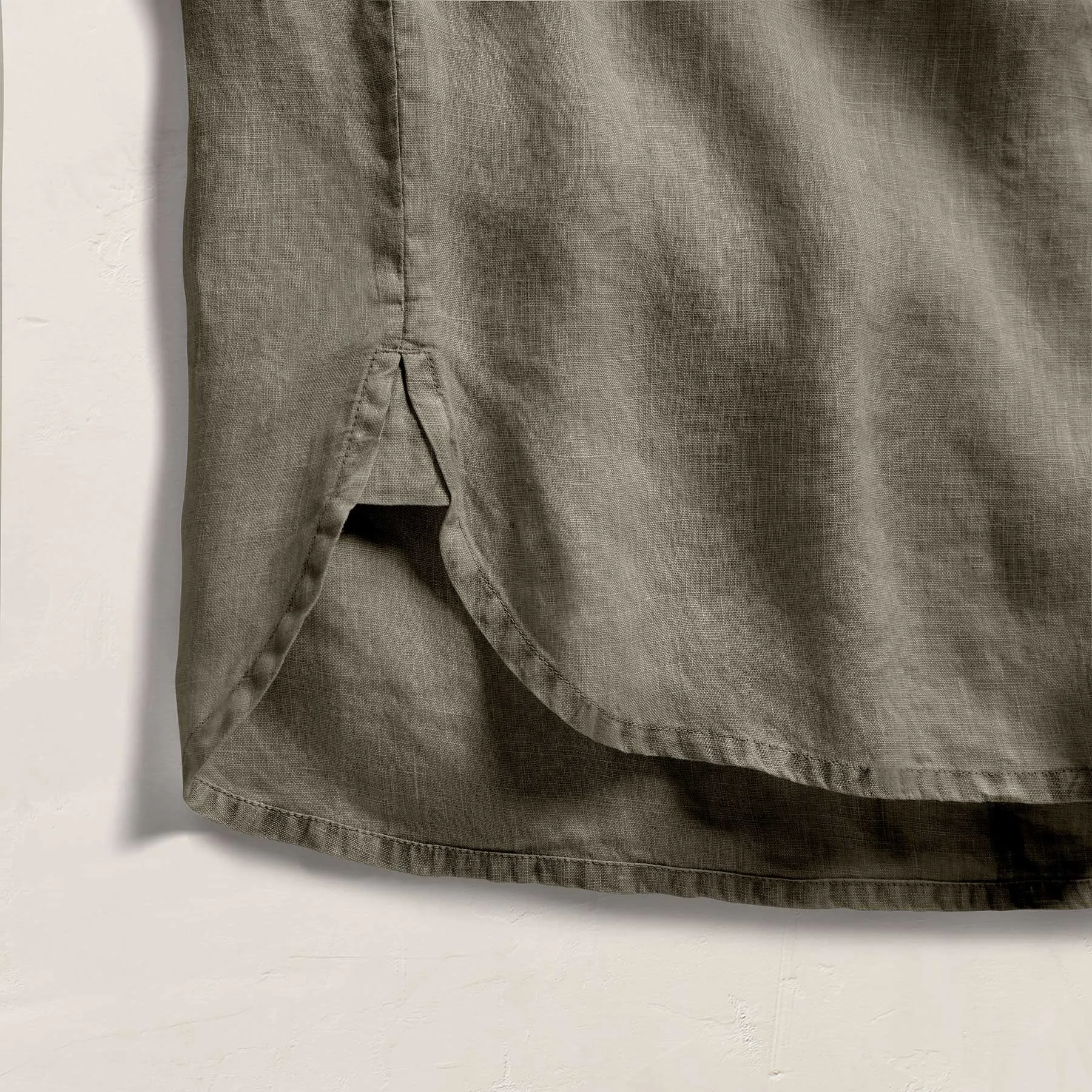 Lightweight Linen Shirt - Birch Pigment sold by James Perse product image thumbnail 3
