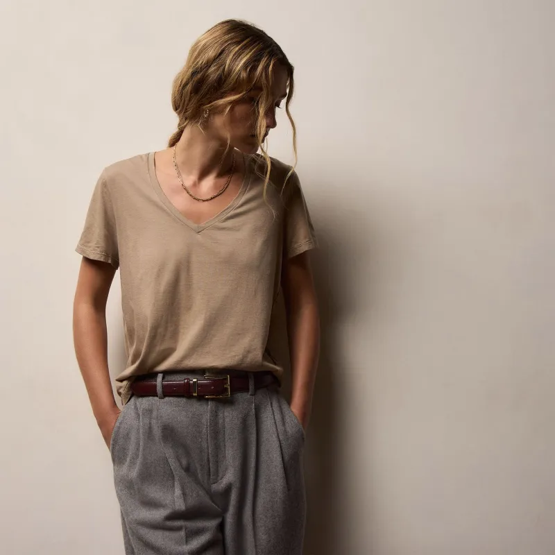 Luxe Lotus Jersey V Neck - Coffee sold by James Perse