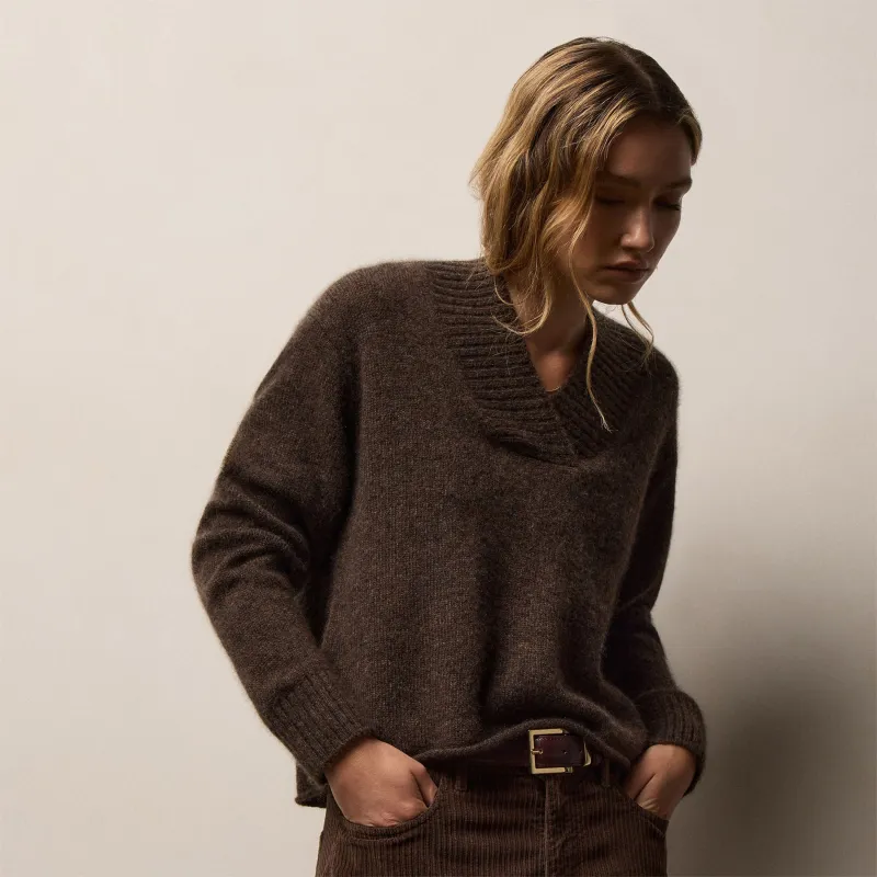 Lightweight Textured Cashmere V Neck - Bark sold by James Perse