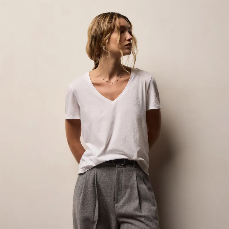 Luxe Lotus Jersey V Neck - White sold by James Perse