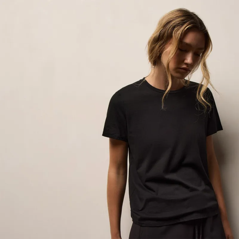 Luxe Lotus Jersey Crew - Black sold by James Perse