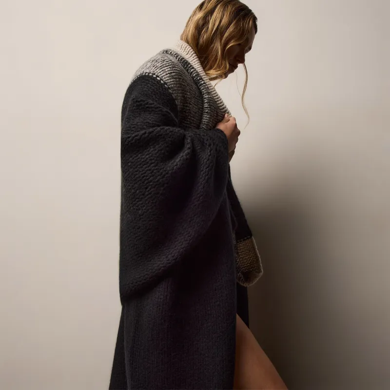 Graded Stripe Blanket - Black/Charcoal/Ivory sold by James Perse