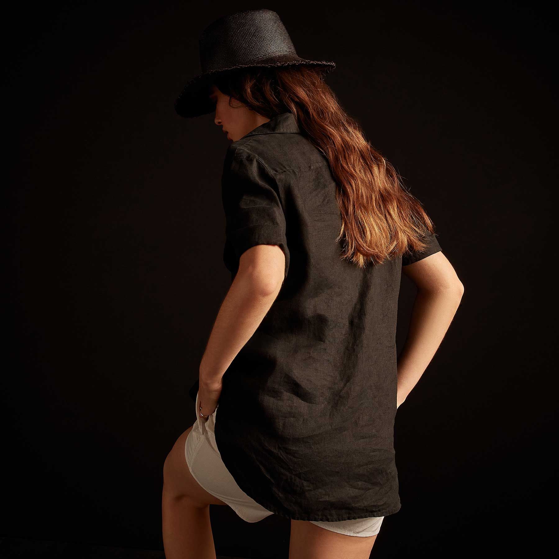 Lightweight Linen Pullover Shirt - Black sold by James Perse product image thumbnail 4