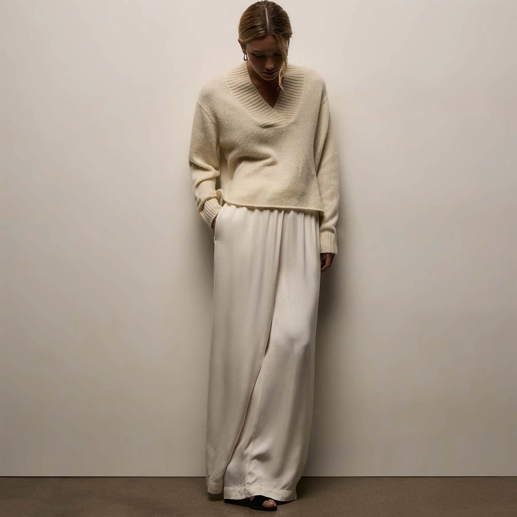 Lightweight Textured Cashmere V Neck - Ivory sold by James Perse product image thumbnail 4