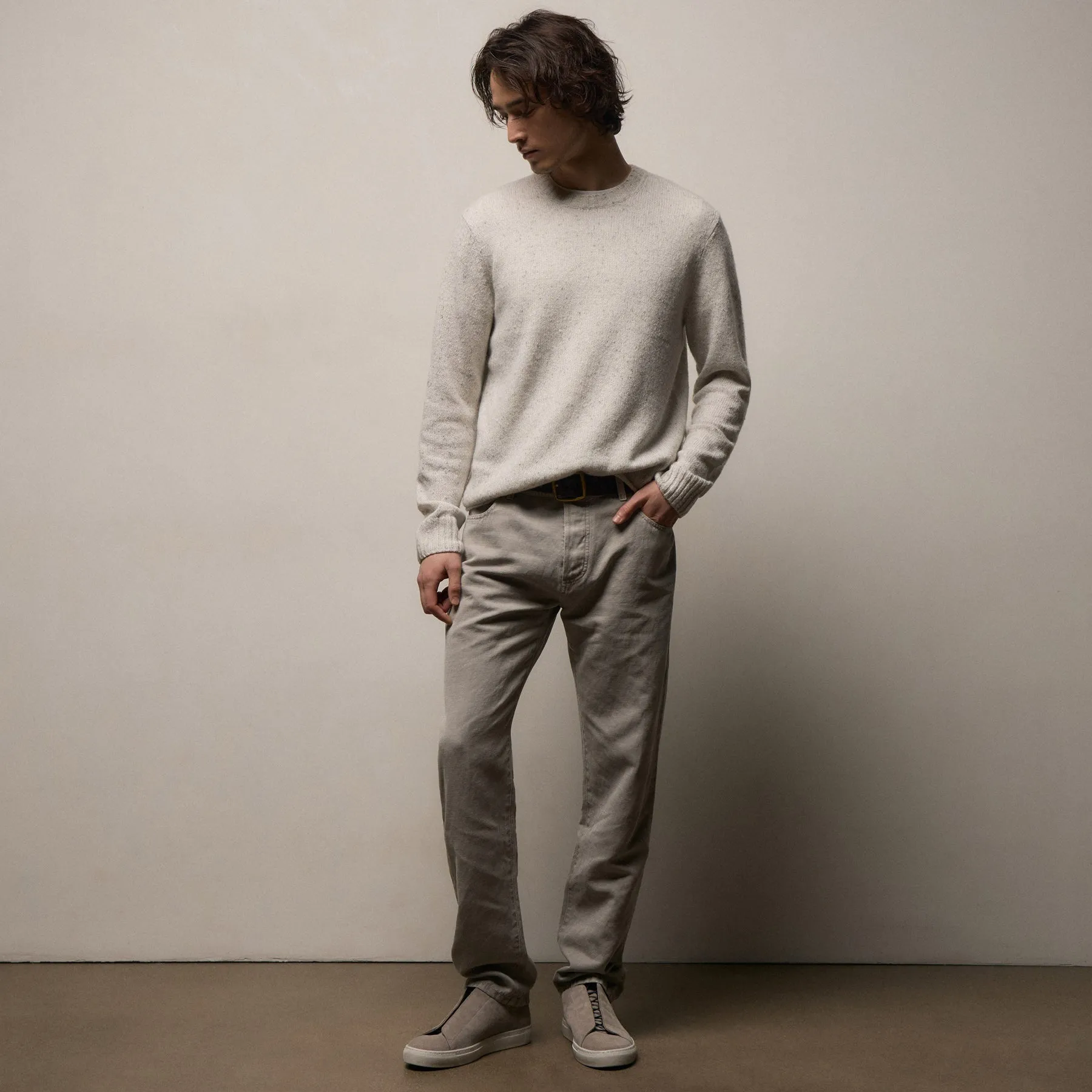Classic Cotton Linen Twill Pant - Fog Pigment sold by James Perse product image thumbnail 5