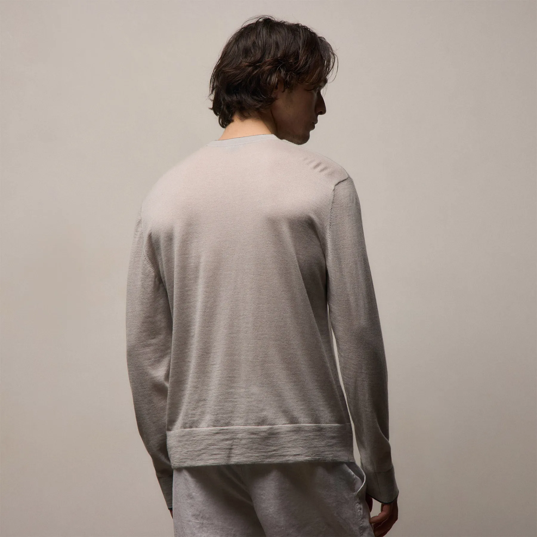 Ultrafine Cashmere Tipped Crew - Fog/Charcoal sold by James Perse product image thumbnail 4