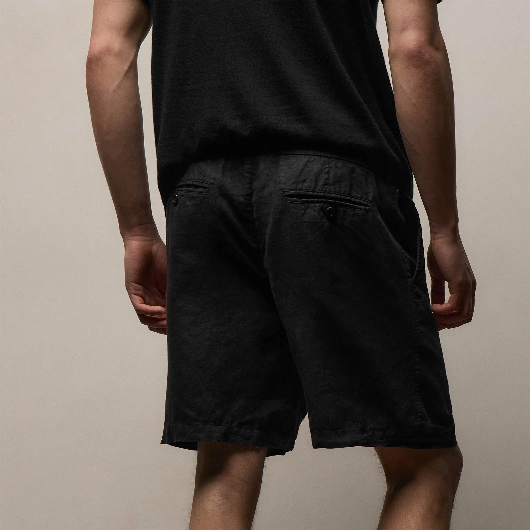 Lightweight Linen Relaxed Short - Black sold by James Perse product image thumbnail 5