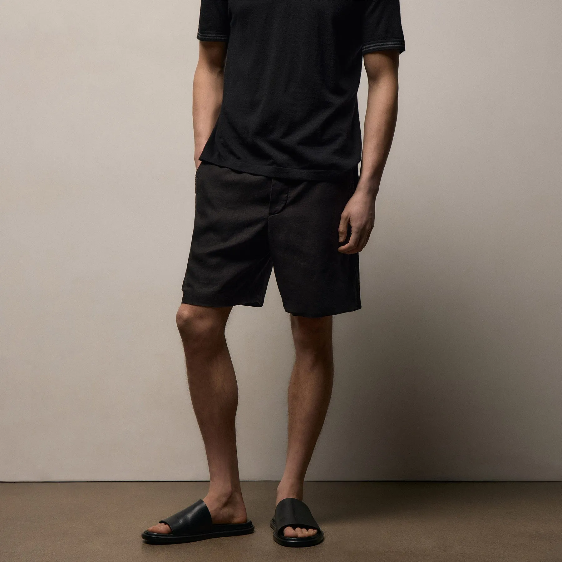 Lightweight Linen Relaxed Short - Black sold by James Perse