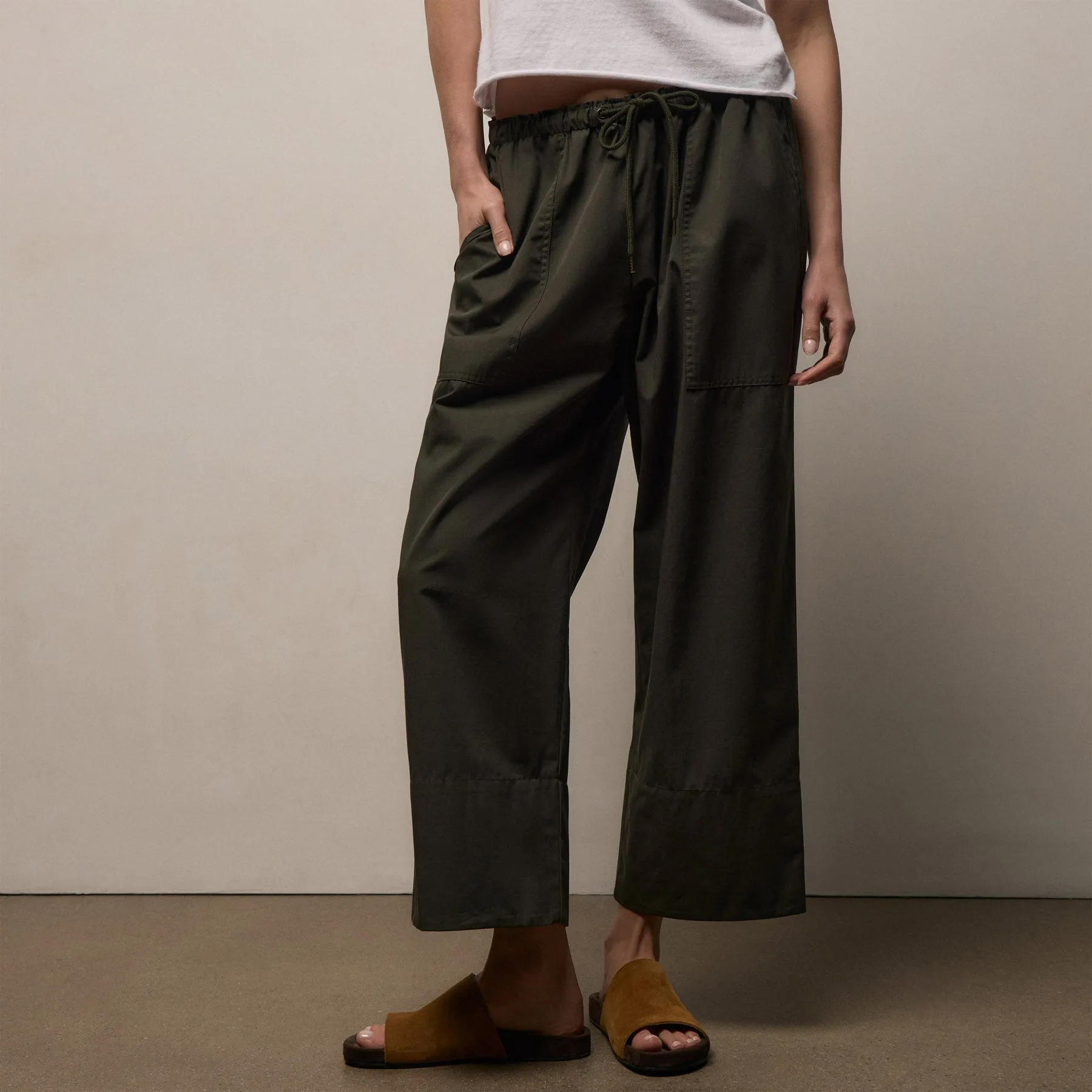 Fine Cotton Twill Crop Pant - Dark Olive sold by James Perse