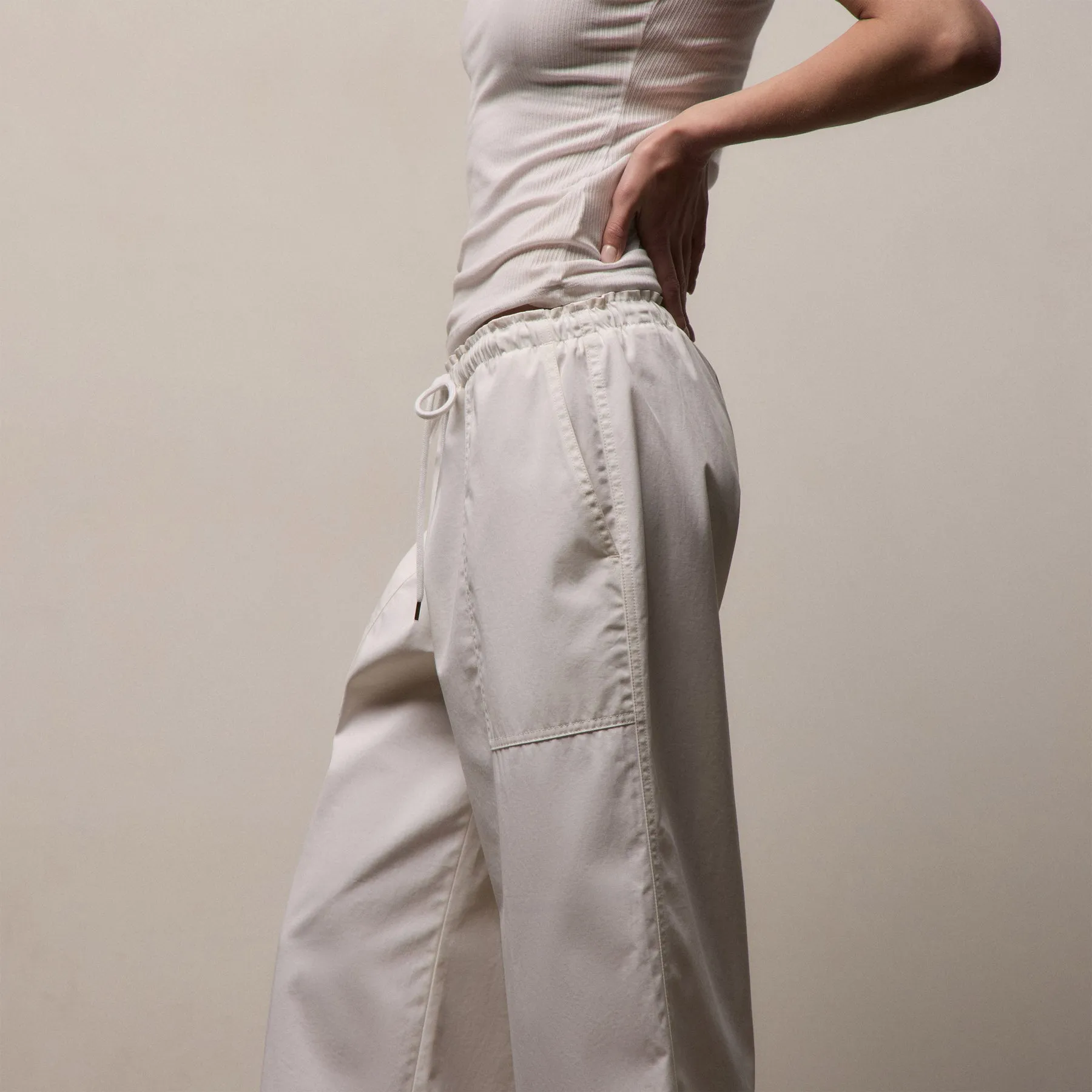 Fine Cotton Twill Crop Pant - White sold by James Perse product image thumbnail 3