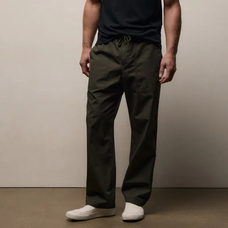 Fine Cotton Twill Patch Pocket Pant - Dark Olive made by James Perse