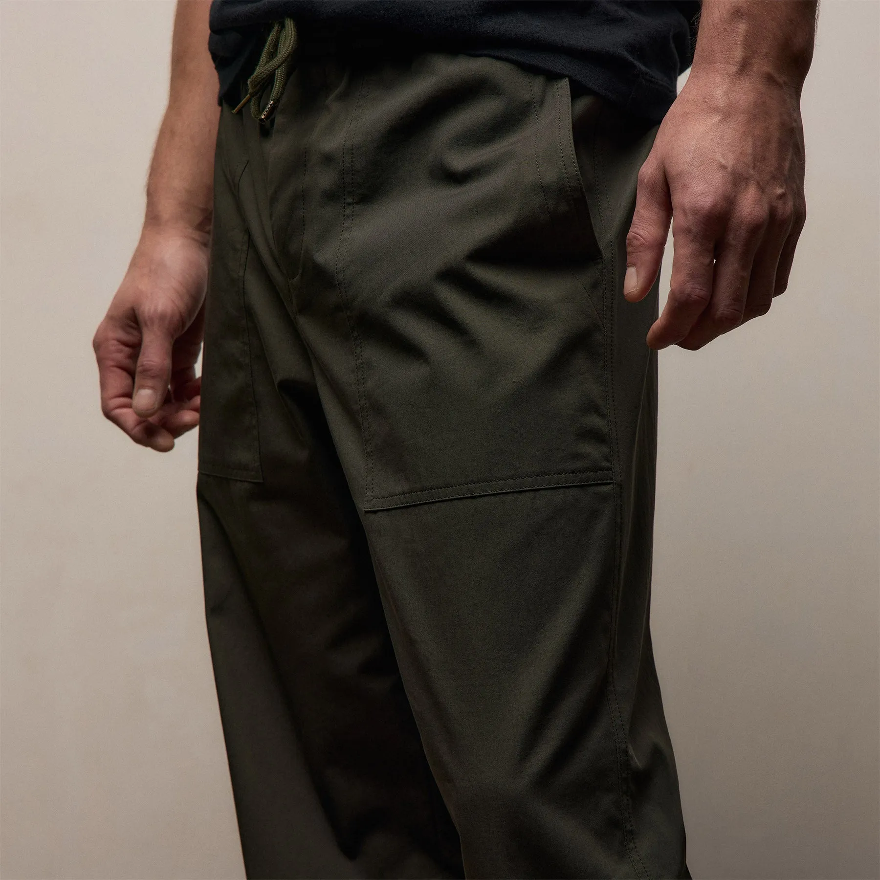 Fine Cotton Twill Patch Pocket Pant - Dark Olive sold by James Perse product image thumbnail 3