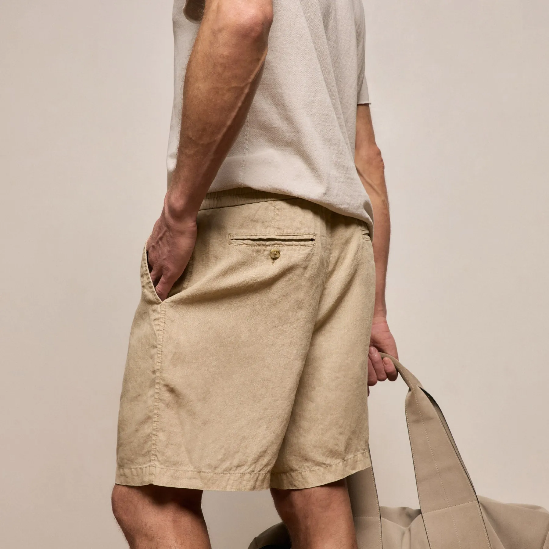 Lightweight Linen Relaxed Short - Light Khaki Pigment sold by James Perse product image thumbnail 3