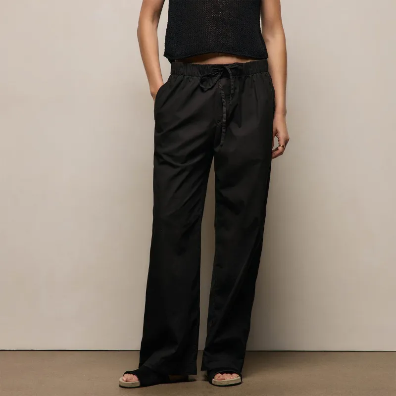 Stretch Poplin Drawcord Pant - Black made by James Perse