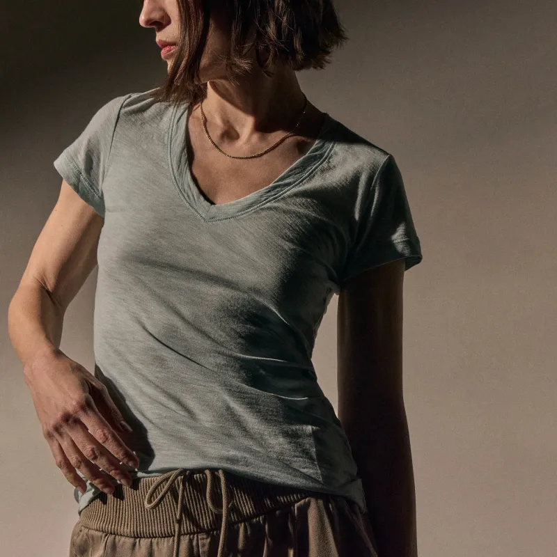 Sheer Slub V Neck - Fresco made by James Perse