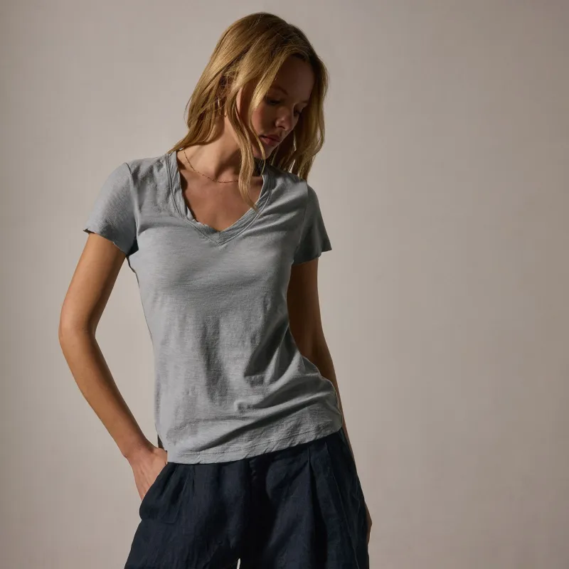 Sheer Slub V Neck - Grey Sky made by James Perse