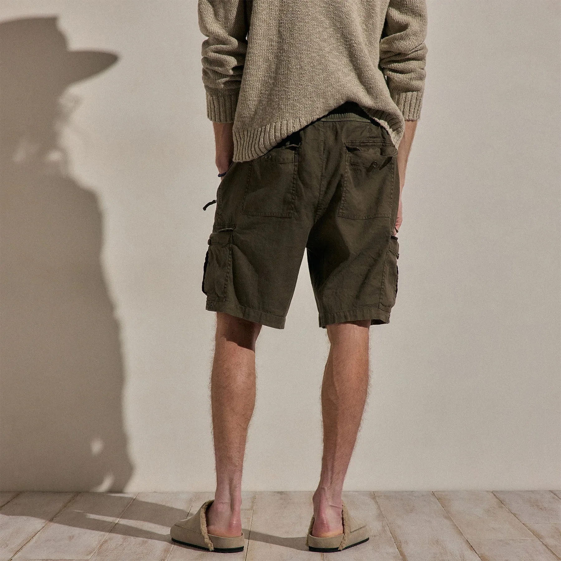 Parachute Linen Cotton Cargo Short - Army Green Pigment sold by James Perse product image thumbnail 4