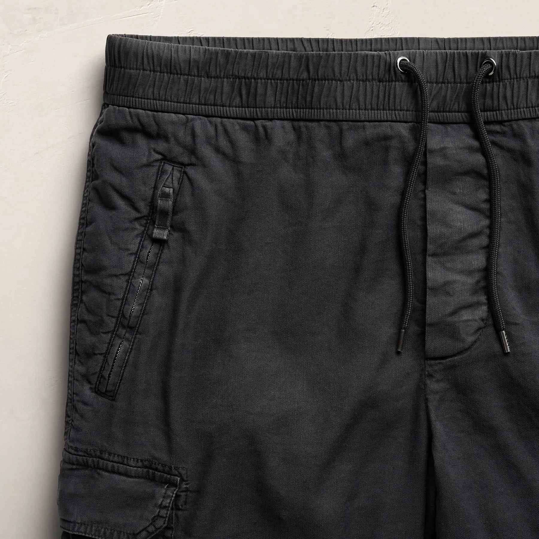 Parachute Linen Cotton Cargo Short - Magma Pigment sold by James Perse product image thumbnail 5