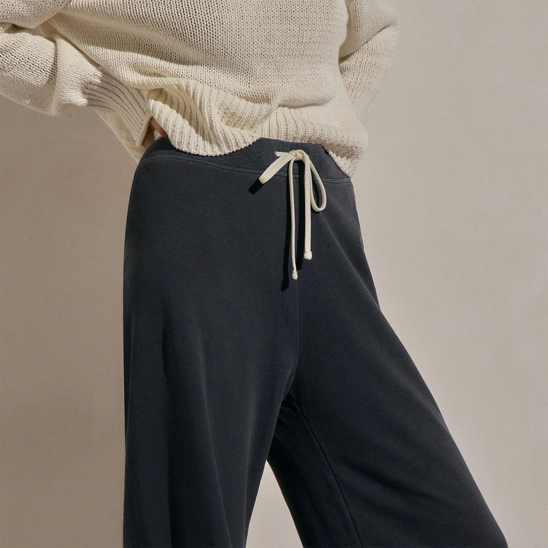Vintage French Terry Wide Leg Sweatpant - Blue Noir Pigment sold by James Perse product image thumbnail 4