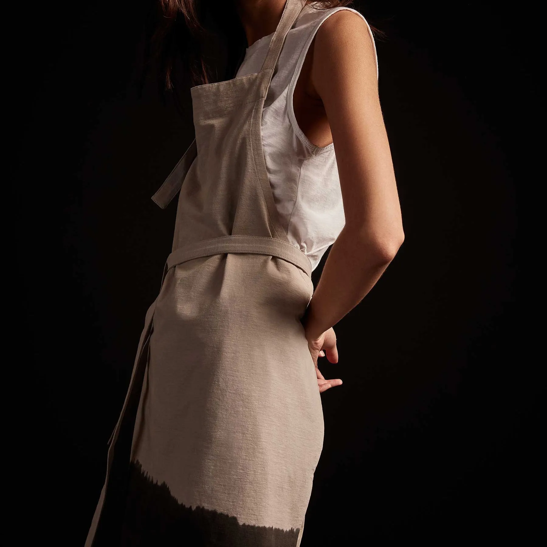 Dip Dye Full Chef's Apron - Dapple/Carbon sold by James Perse product image thumbnail 3