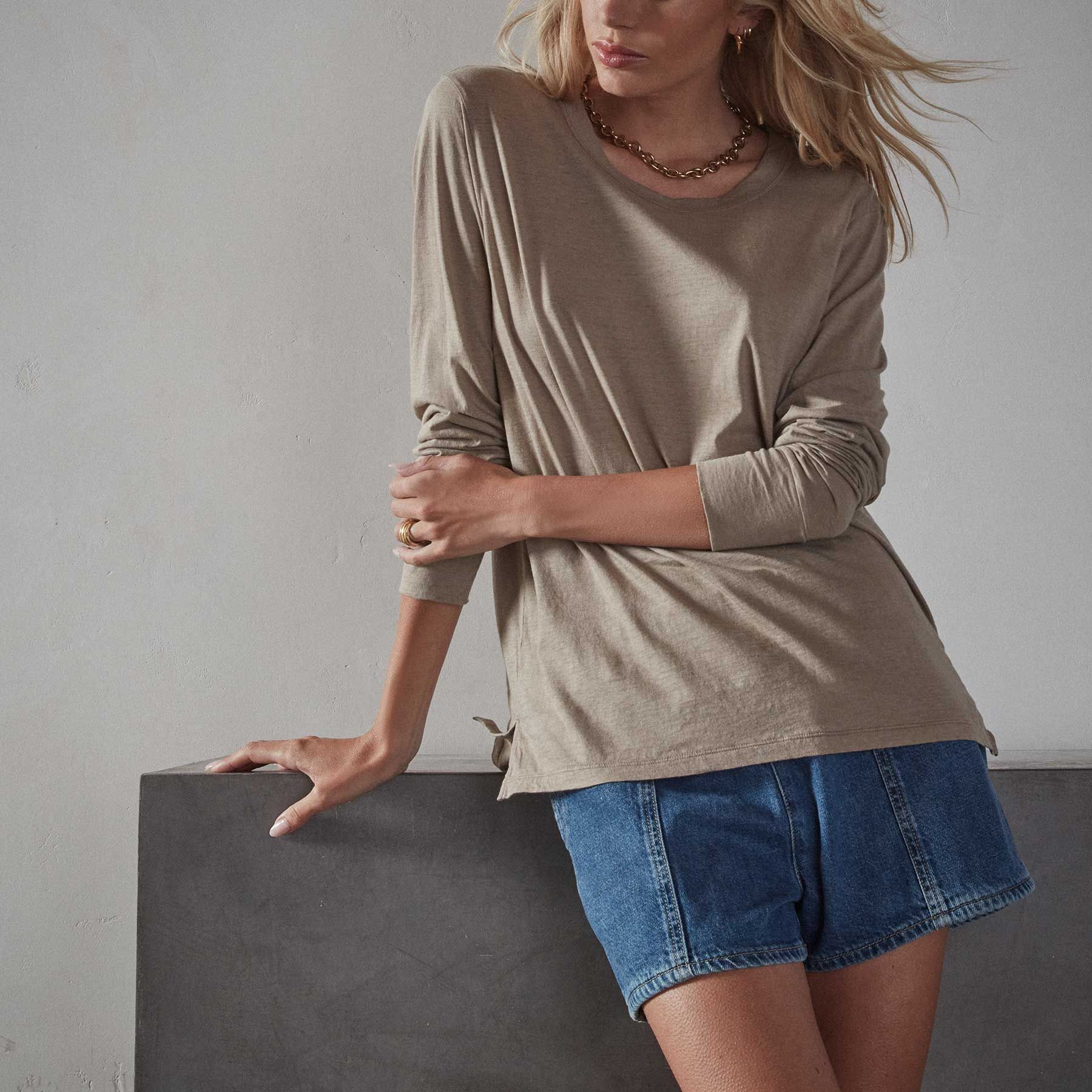 Long Sleeve Lotus Jersey Tee - Fawn sold by James Perse product image thumbnail 2