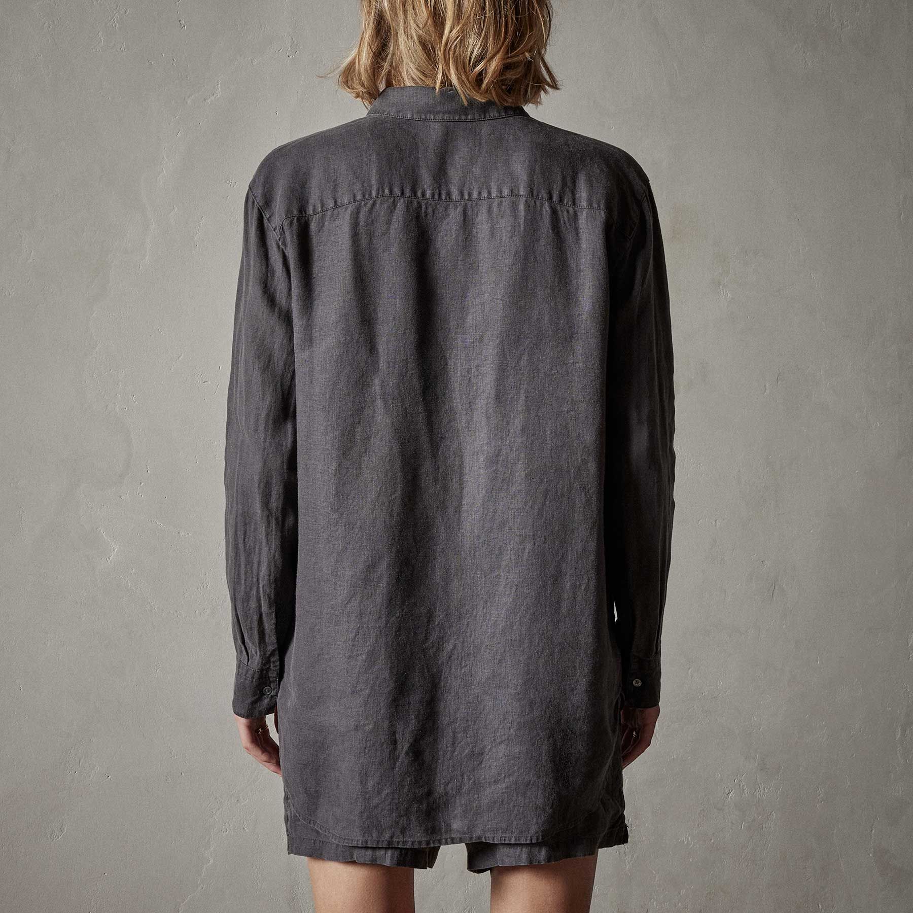 Lightweight Linen Shirt - Magma Pigment sold by James Perse product image thumbnail 3