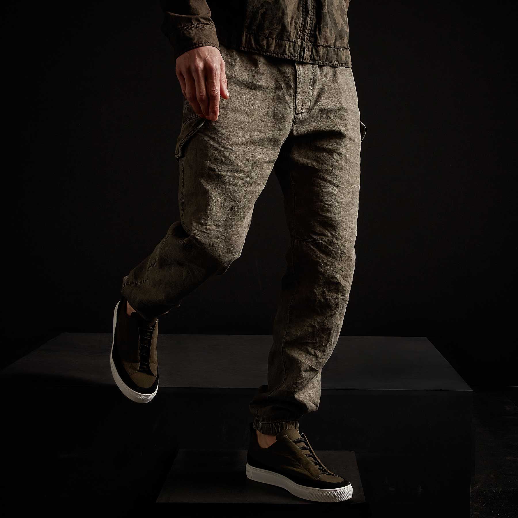 Slub Linen Cargo Pant - Hunter Pigment sold by James Perse product image thumbnail 2