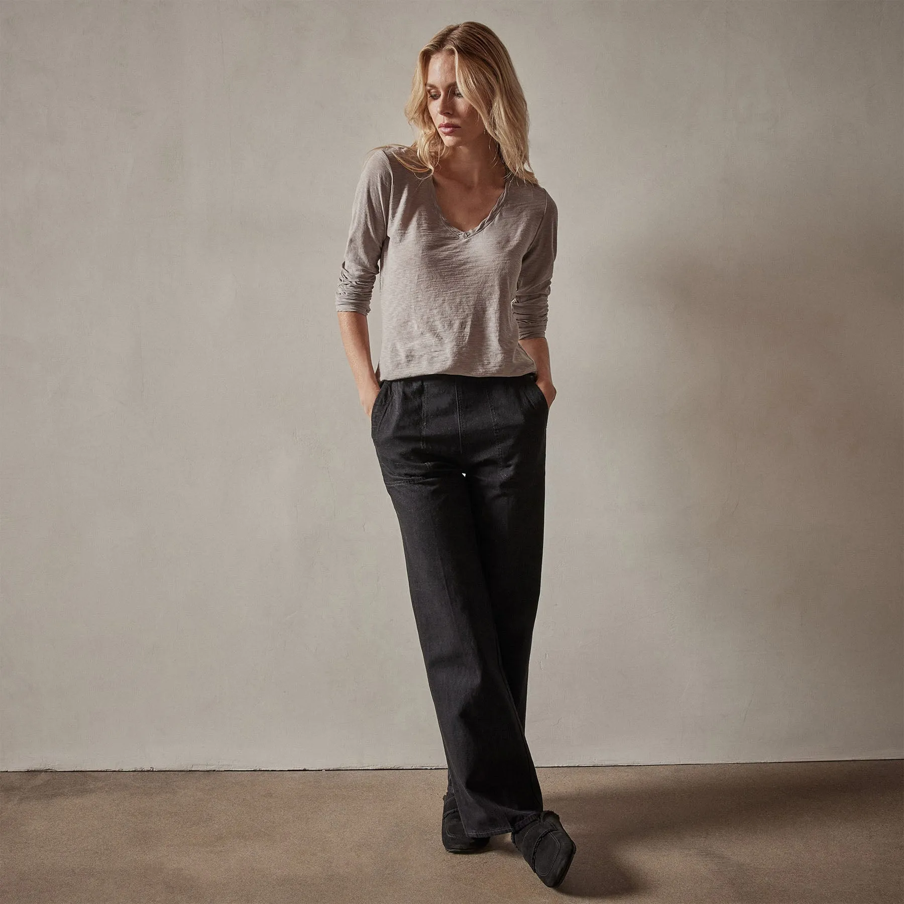 Sheer Slub Long Sleeve V Neck Tee - Dapple sold by James Perse product image thumbnail 3