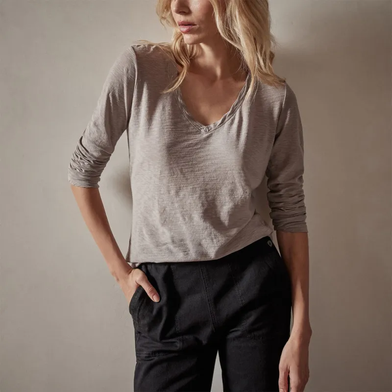 Sheer Slub Long Sleeve V Neck Tee - Dapple sold by James Perse