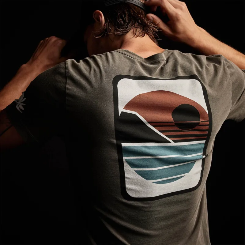 Malibu Shoreline Graphic Crew - Platoon Pigment made by James Perse