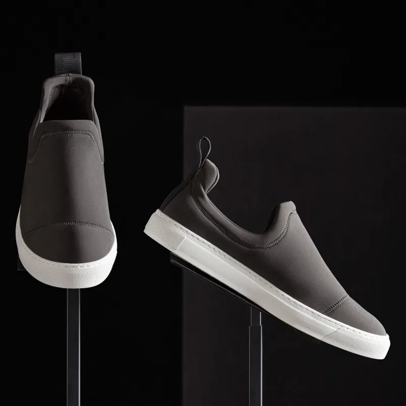 Men's Zuma Scuba Slip On - Carbon Grey sold by James Perse