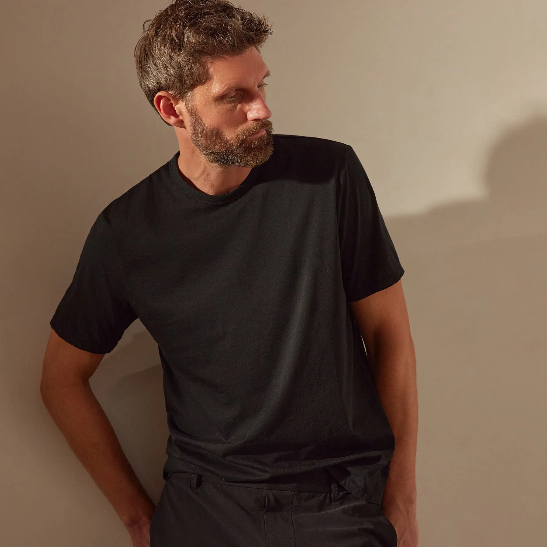 Luxe Lotus Jersey Tee - Black sold by James Perse